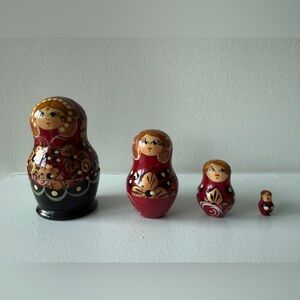 Russian Small Matryoshka Nesting Dolls Vintage 4-piece